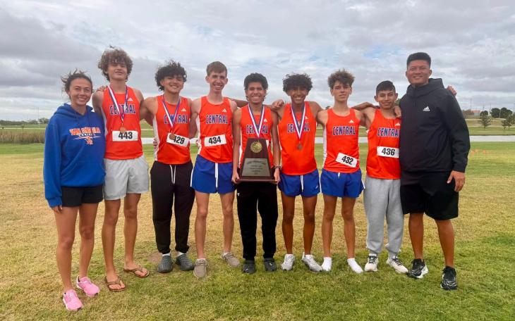The Central boys cross country team defending its District 2-6A title Thursday, Oct. 15, in Lubbock.