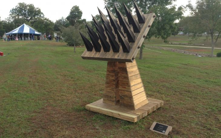 Sculpture at the second annual Salmon Sculpture Competition (LIVE! Photo by Lauren Lopez)