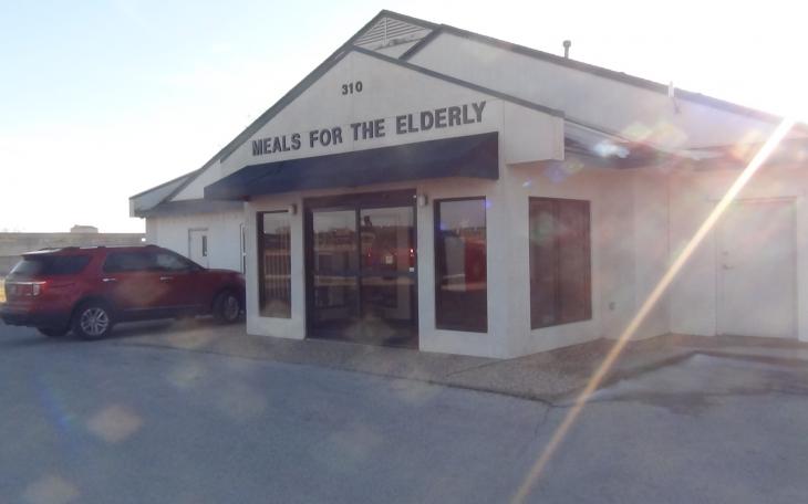 Meals for the Elderly building located off the loop near Main Street (LIVE! photo by Cheyenne Benson)
