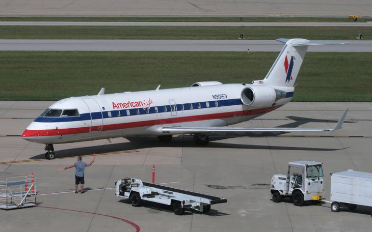 AMERICAN EAGLE. Canadair CL-600 Regional Jet CRJ-200, N901EV, at CRW, Charleston, West Virginia, USA. Sept 2013. (Contributed, Tom Turner, Flikr)