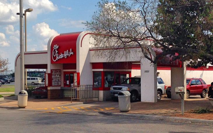 A man having a rough time left money to buy the lunches of Chick-Fil-A customers on Saturday. (LIVE! Photo/Chelsea Reinhard)