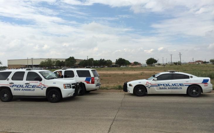 San Angleo Police personnel near TLC Academy on Tuesday. (LIVE! Photo/John Basquez)