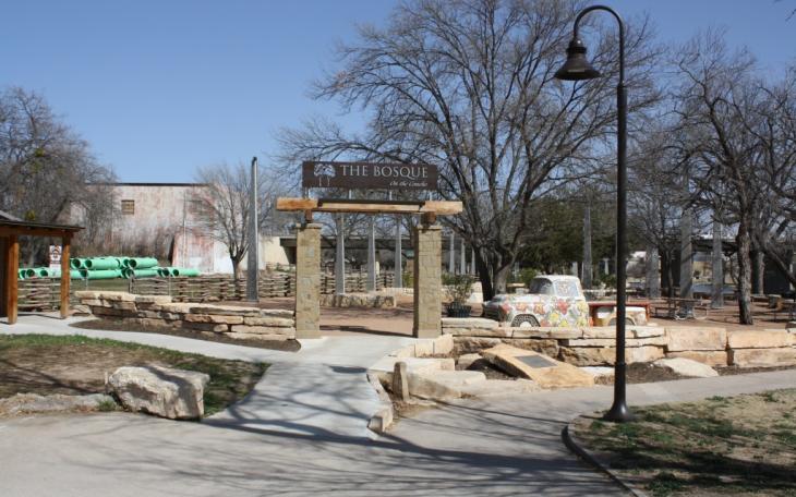 The Bosque between Irving and Chadbourne Streets. (LIVE! photo by Matt McDaniel)