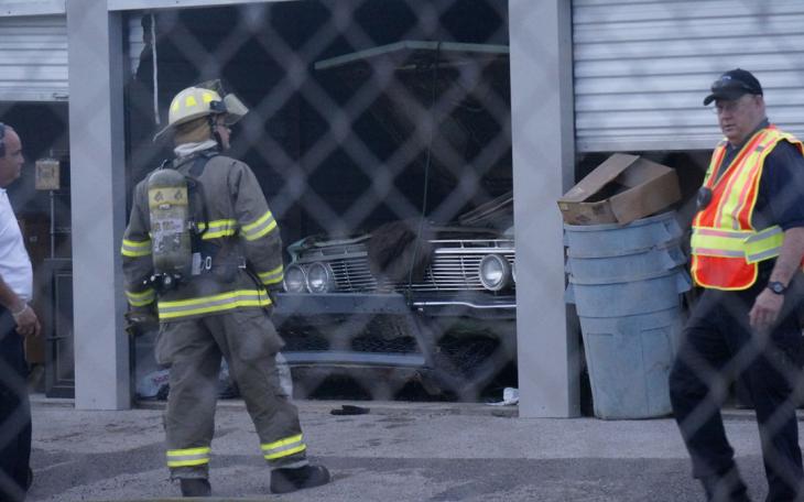 Fire at 4309 S. Jackson St. at 7:30 p.m. Spetember 21, 2014 (LIVE! Photo/John Basquez)