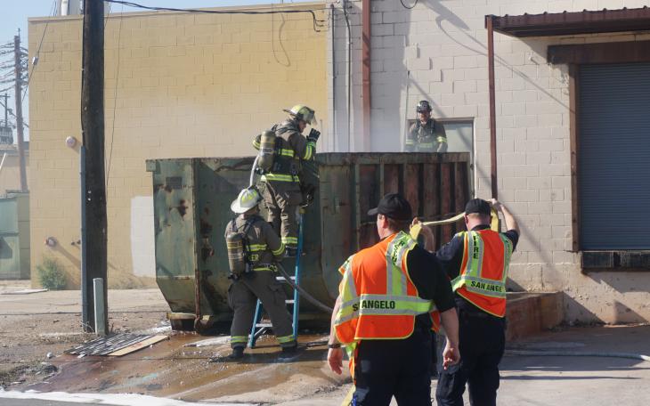 Firefighters Battle Large Dumpster Fire on Industrial Ave. (Live Photo / John Basquez)