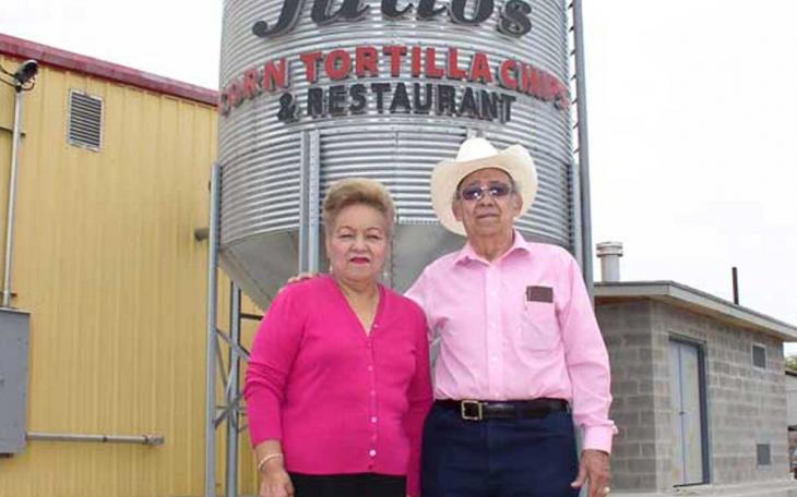 Julio T. Garcia and his wife Lilia in front of the Del Rio chip factory, circa Sept. 2006. (LIVE! Photo/Joe Hyde)