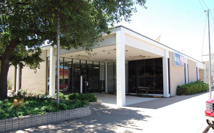 The KIDY-TV building on South Chadbourne and Harris. (LIVE! Photo/Joe Hyde)