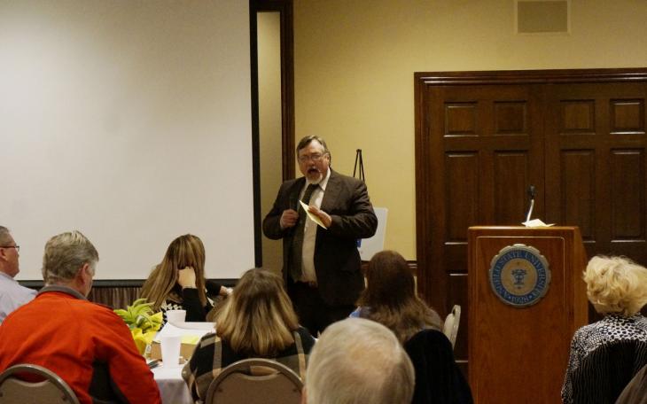 San Angelo Mayor Dwain Morrison addresses the Board of Realtors meeting on Jan. 8, 2014. (LIVE! Photo/Joe Hyde)