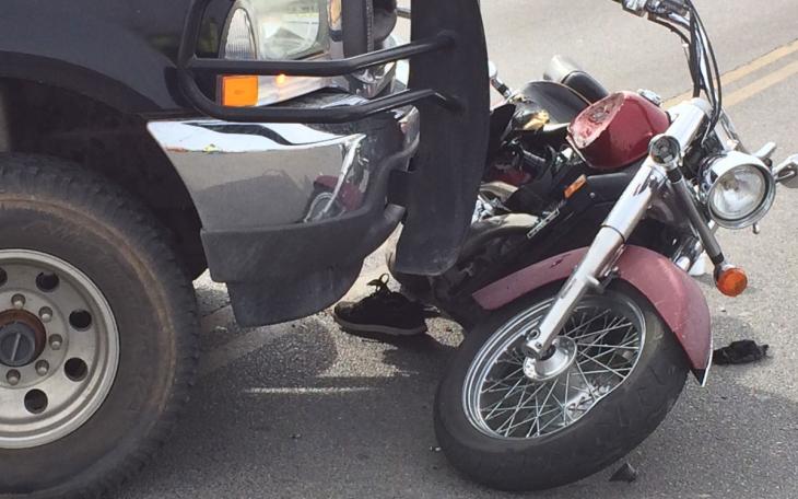 Honda motorcycle crash with F-250 on Dec. 9, 2014 (LIVE! Photo/John Basquez)