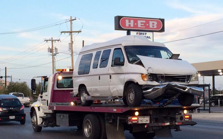 Crash near HEB on Sherwood Way on August 24, 2014. (LIVE! Photo/John Basquez)