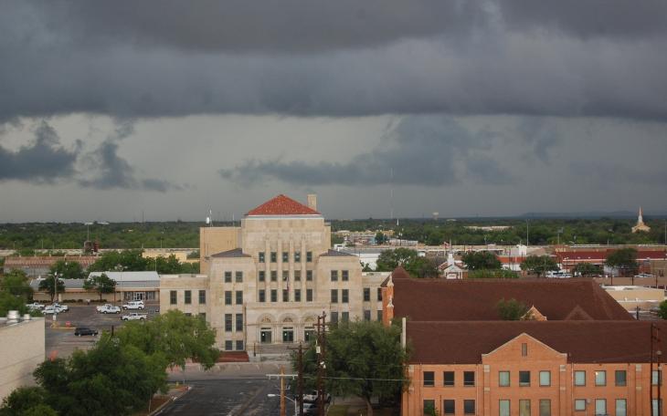 The calm before the storm at 6:45 p.m. May 23, 2014. The rains unleashed an hour later. (LIVE! Photo/Joe Hyde)