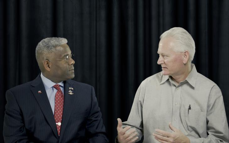 Texas GOP Chair Allen West and Yantis Green (LIVE! Photo/Manny Diaz)