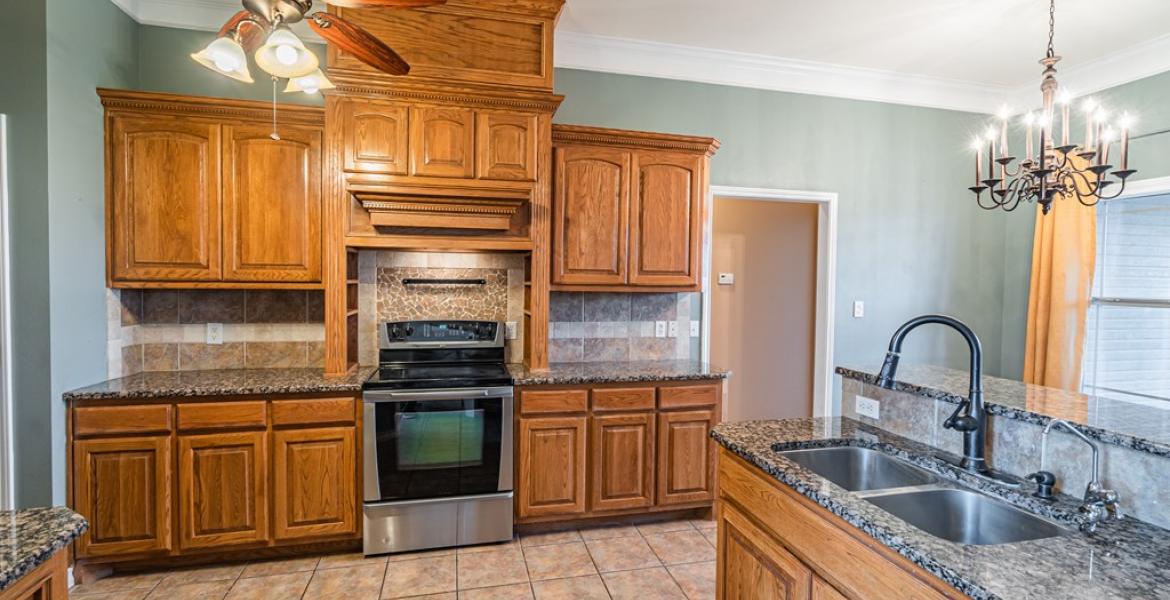 1302 S Crossings Court San Angelo TX 76904