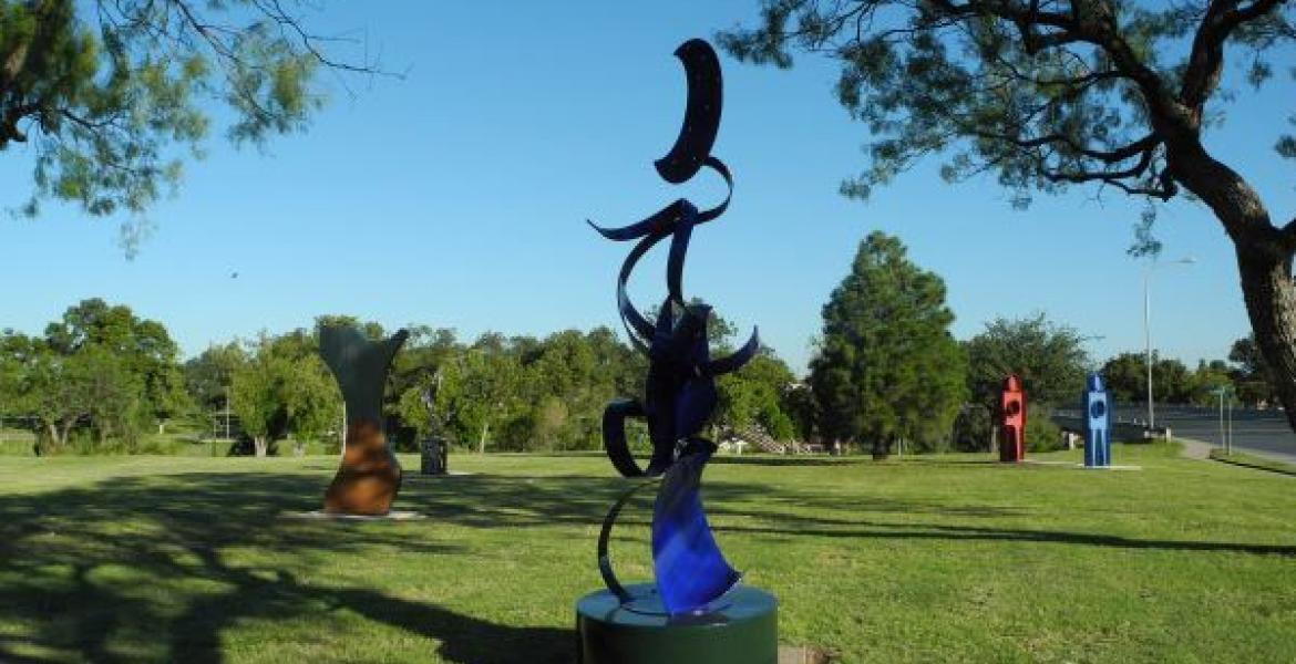 7TH BIENNIAL SALMON SCULPTURE COMPETITION IN MEMORY OF PAM SALMON