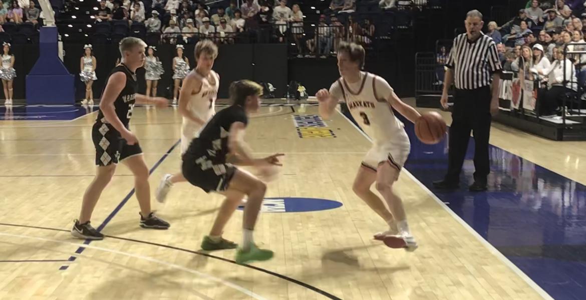 Garden City's Texas Brinkley tries to drive past Water Valley's Branson Lacy on Friday, Feb. 28, 2025, in their regional final.