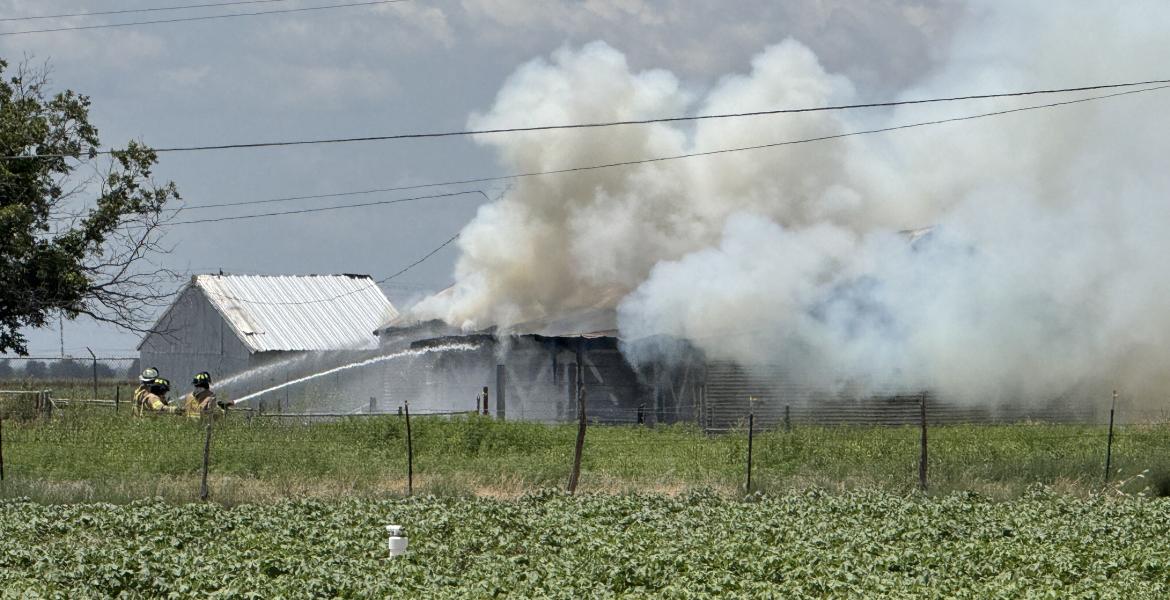 Firefighters responded to the report of a structure fire Saturday afternoon on FM 1223 outside San Angelo.