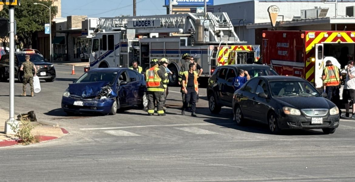 Crash at W Concho Ave and S Irving St on Oct. 20, 2025. Crash at W Concho Ave and S Irving St on Oct. 20, 2025.