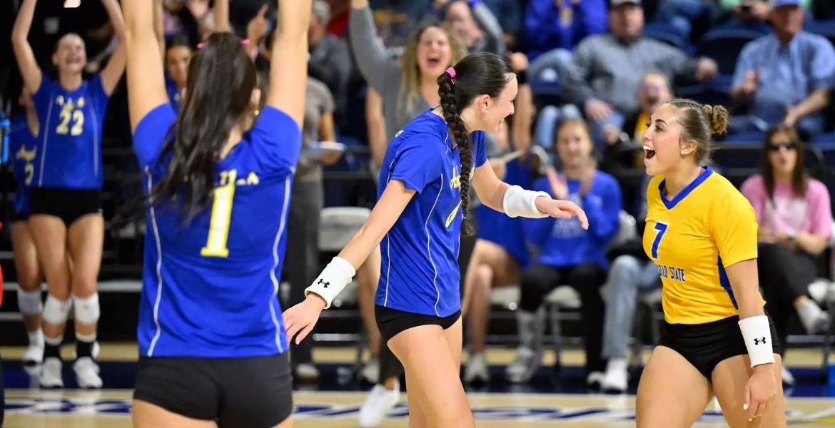 The Angelo State volleyball team continued its red-hot play with a 25-21, 26-24, 25-23 win over UT Tyler on Friday in the semifinals of the Lone Star Conference Tournament.