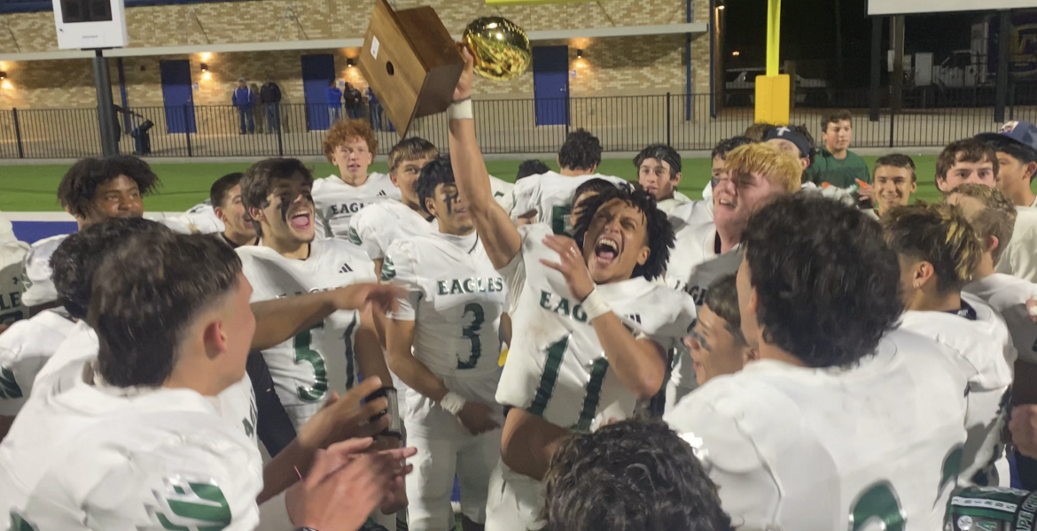 Grape Creek beats Crane in Bi-District Round