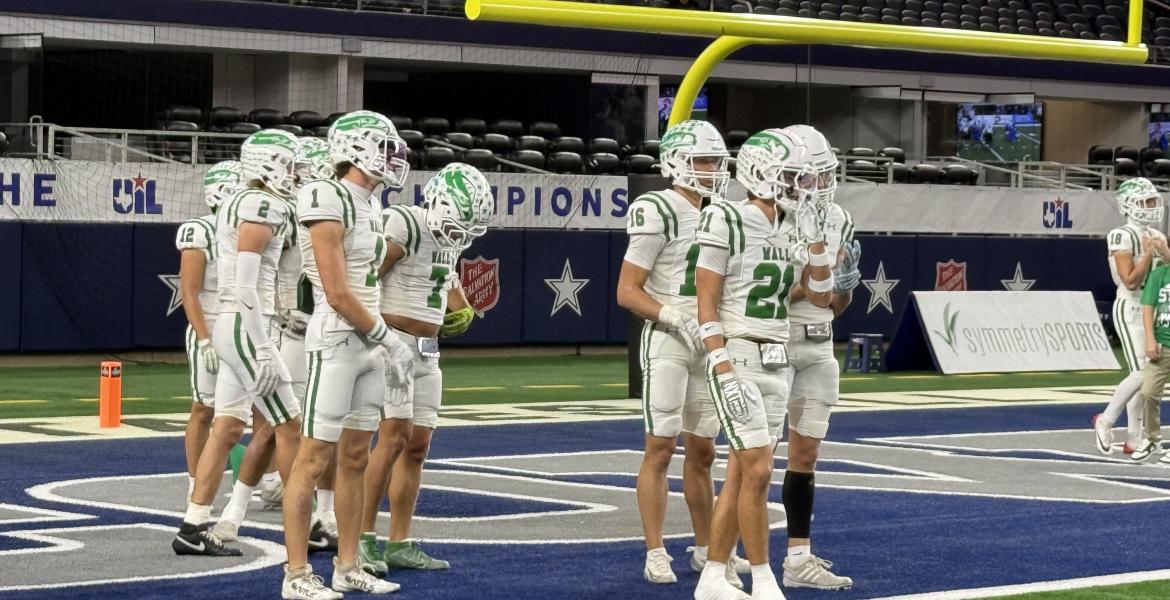 The Wall Hawks warm up before the Class 3A Division II state final against the Newton Eagles on Thursday, Dec. 18, 2025, at AT&amp;T Stadium in Arlington.