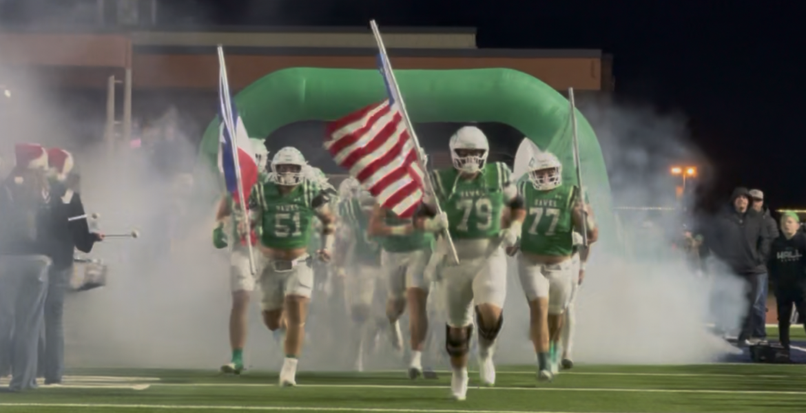 Wall Hawks take the field against Idalou Wildcats in San Angelo Stadium