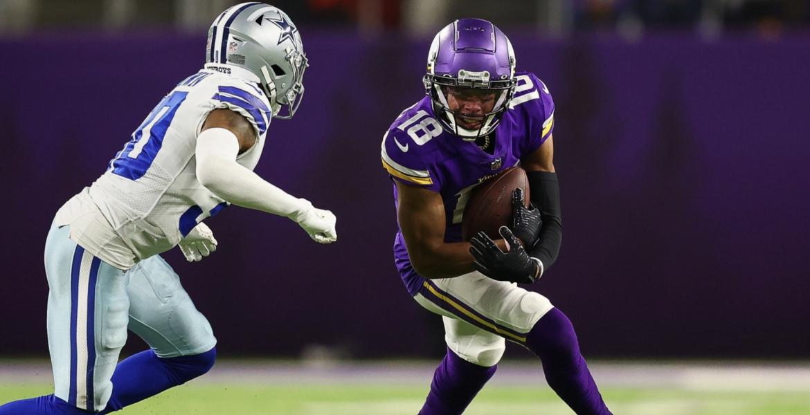 Dallas Cowboys in action against Minnesota