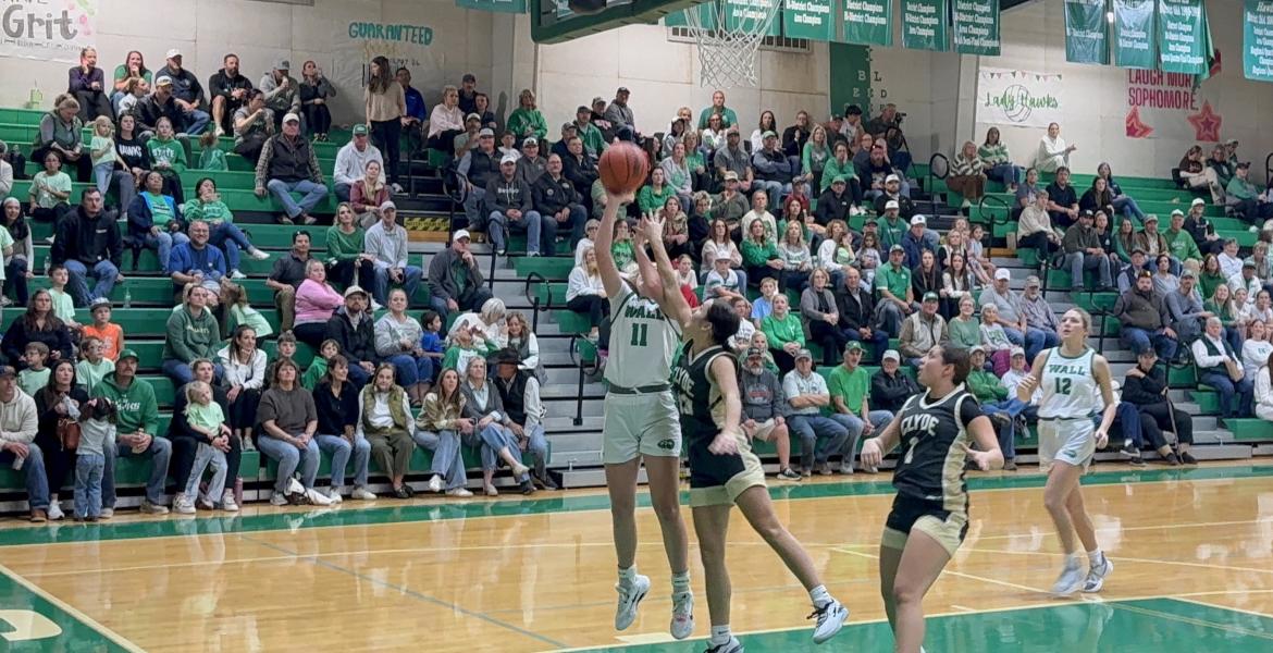 Wall Lady Hawks in action against Clyde 2026