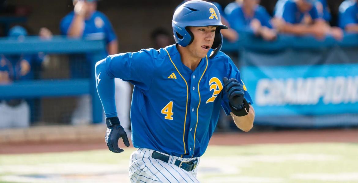 After a red-hot performance at the plate last weekend, Angelo State senior Austin Beck was named the National Hitter of the Week.