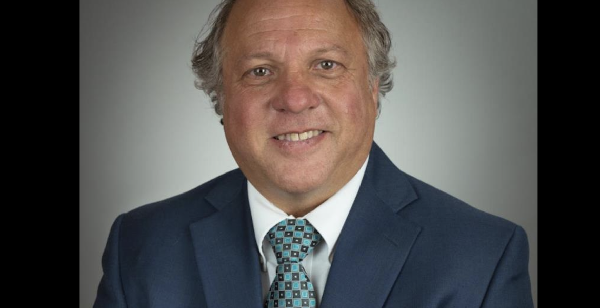 After more than 25 years with the City of San Angelo, Parks and Recreation Director Carl White has announced his retirement.