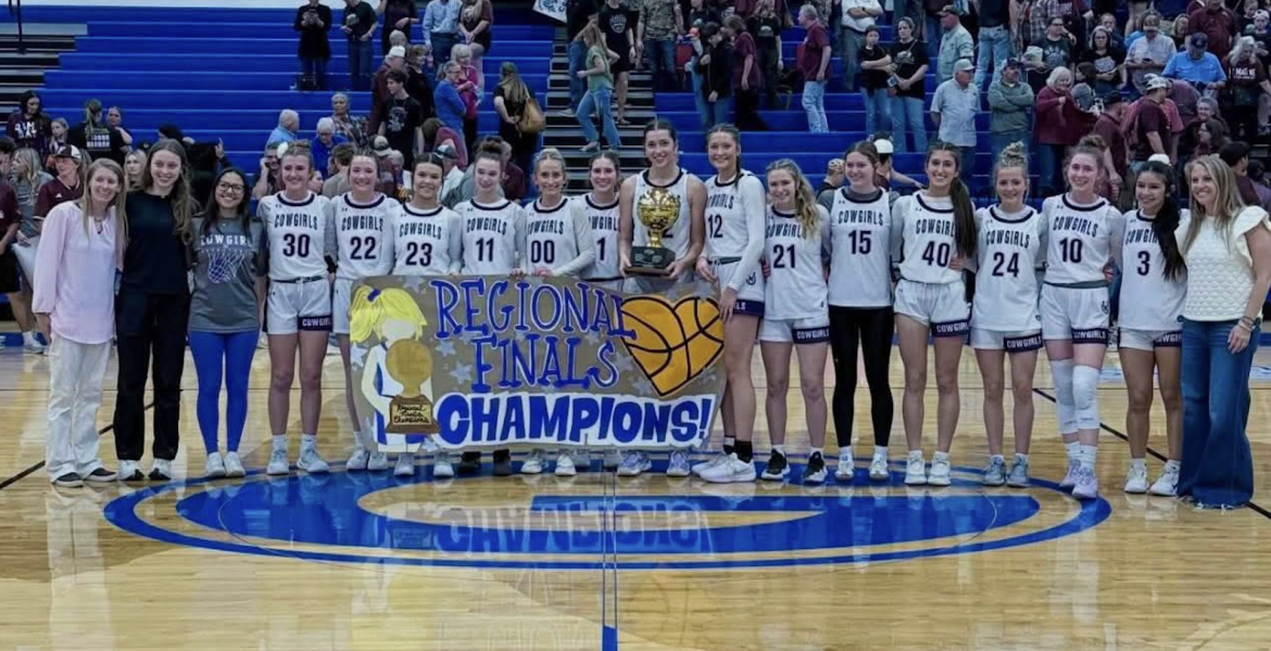 The No. 2-ranked Mason Cowgirls won their 31st straight game Thursday to claim the regional title with a 42-29 win over No. 7 Flatonia.