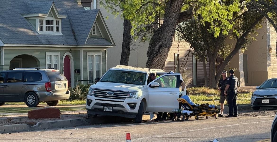 Southbound Abe Street Shutdown due to 3-car pile-up on March 21, 2026