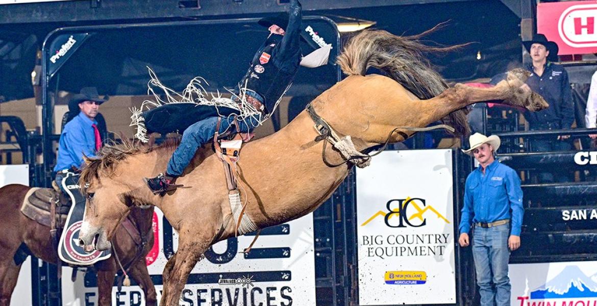 Texas cowboy Leighton Berry scored a 92 on Saturday to take the lead in bareback riding at the San Angelo Rodeo.