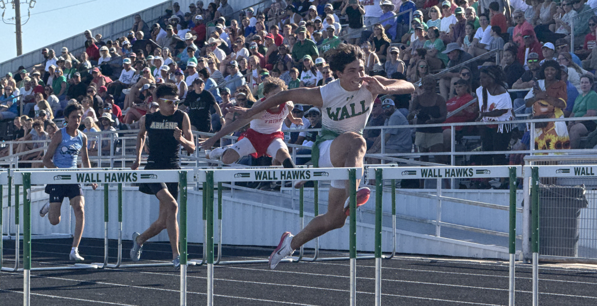 Wall Hawks' Slayton Hallmark