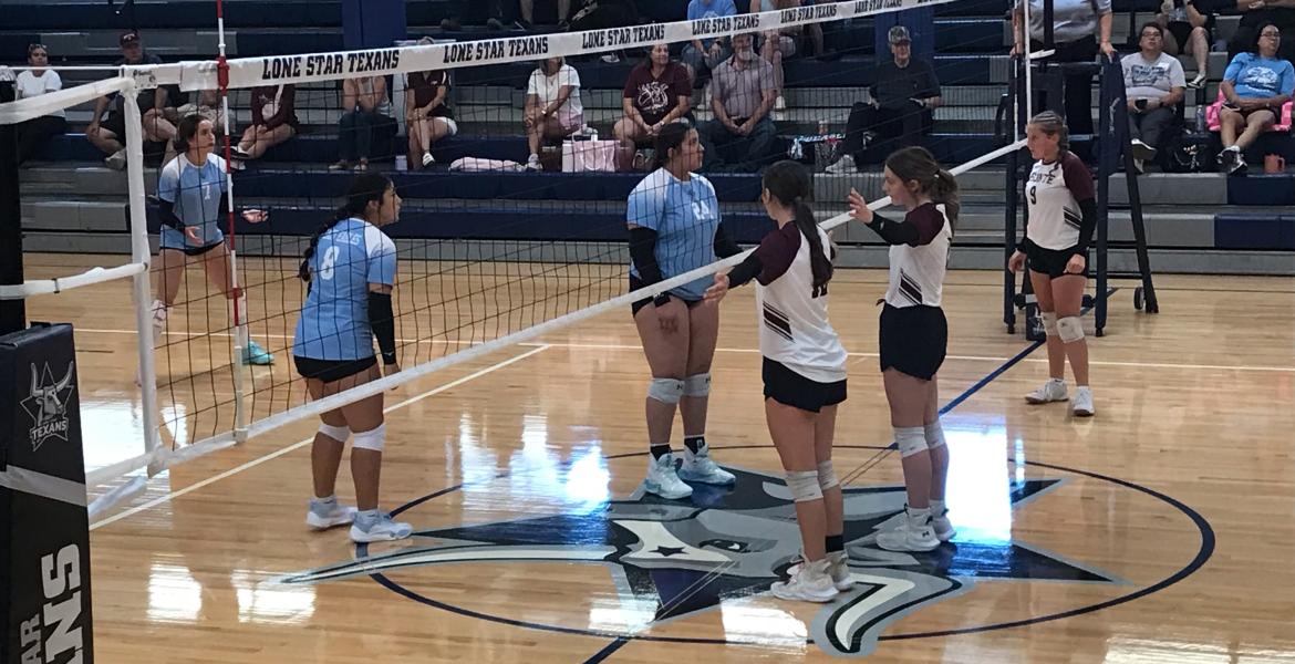 The volleyball teams from TLCA San Angelo and Bronte play Friday, Aug. 21, during the 2026 Nita Vannoy Memorial Tournament.