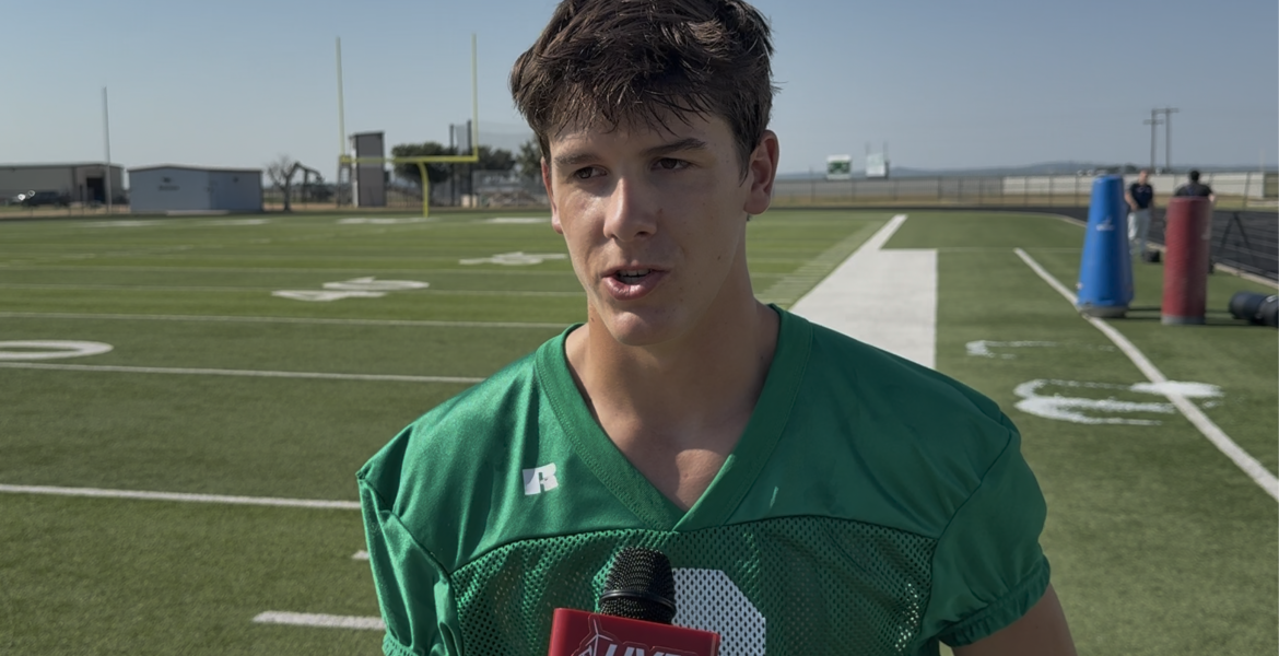 Wall Hawks' Quarterback Gunner King