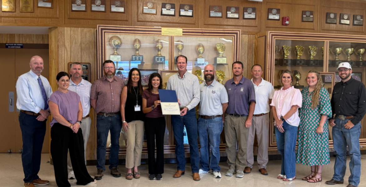 Congressman August Pfluger visited Mason High School to present the Congressional Bronze Medal to Sabina Perez, the highest honor Congress presents to America's youth.