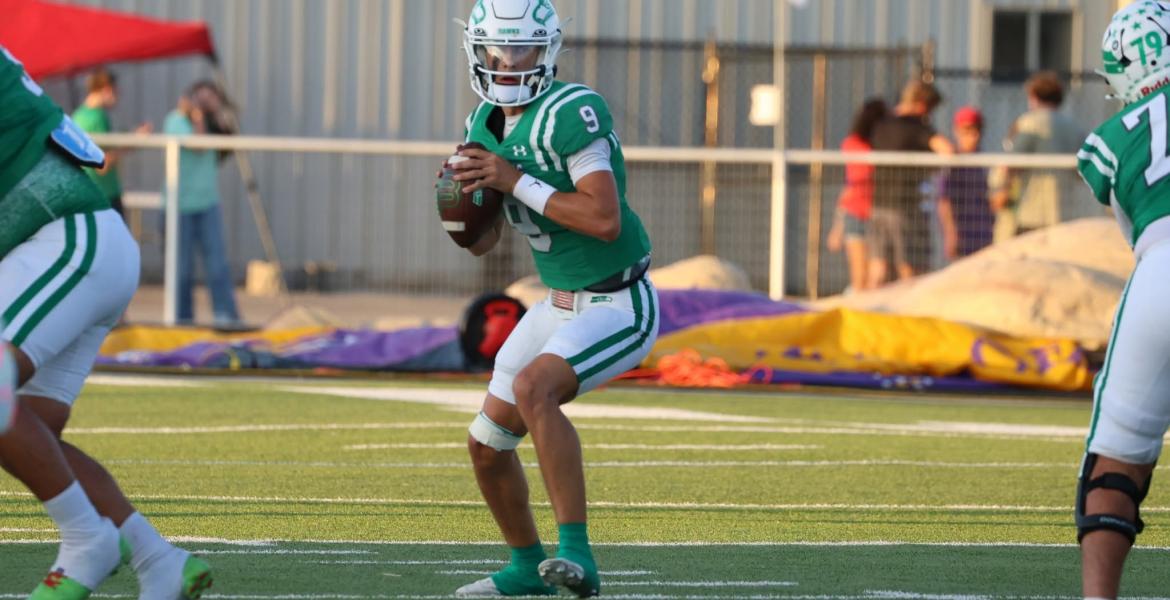 Wall's Gunner King prepares to throw a pass against Ozona on Friday, Sept. 18, 2026.