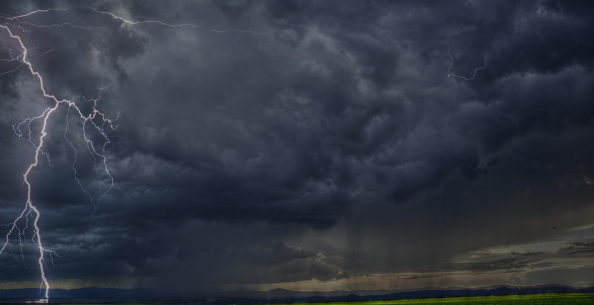 Clouds &amp; Rain (Archive Image)