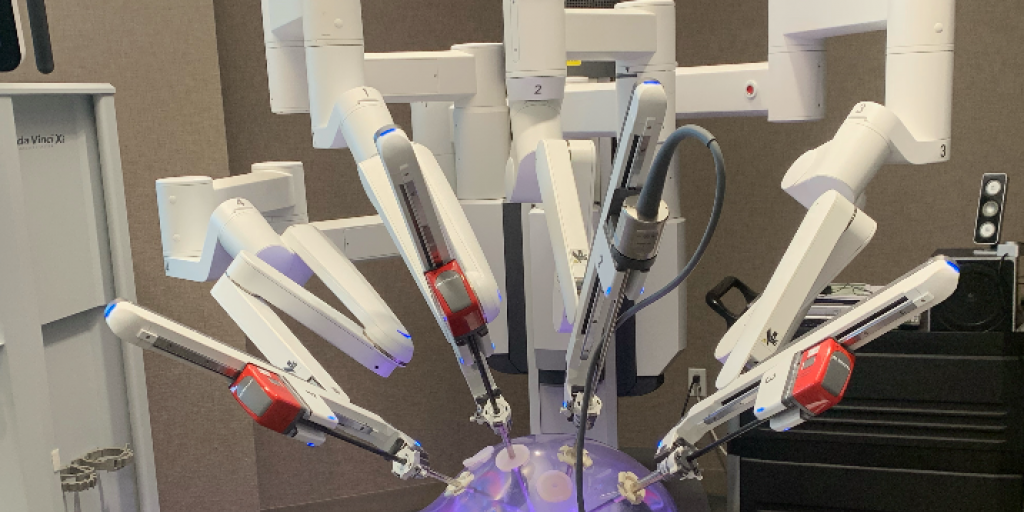 WATCH: Shannon Celebrates 5,000 Successful Robotic Surgeries - Vimarsana News