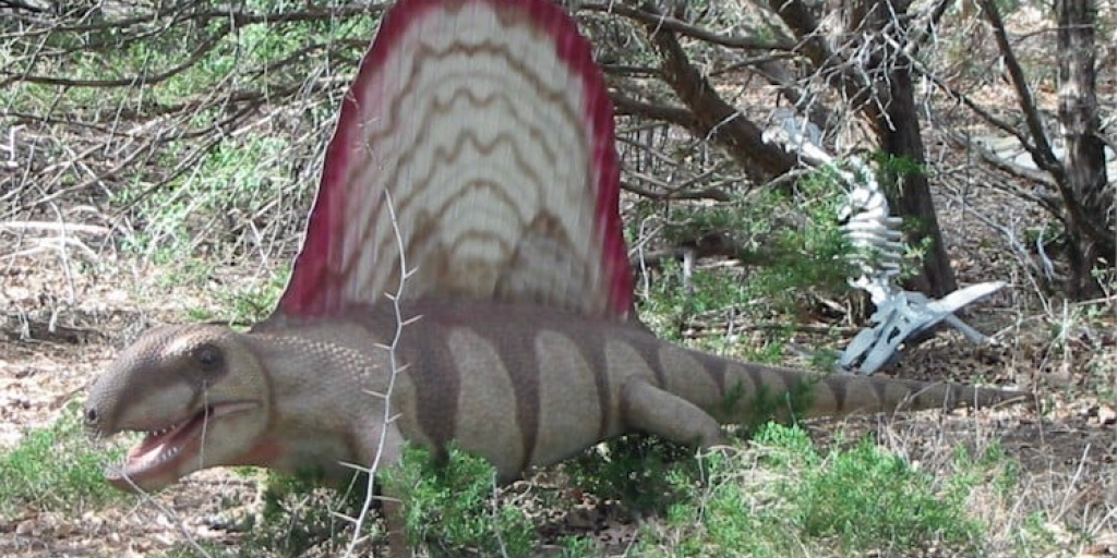 Frat Boys Caught After Stealing Dinosaur Exhibits - Vimarsana News