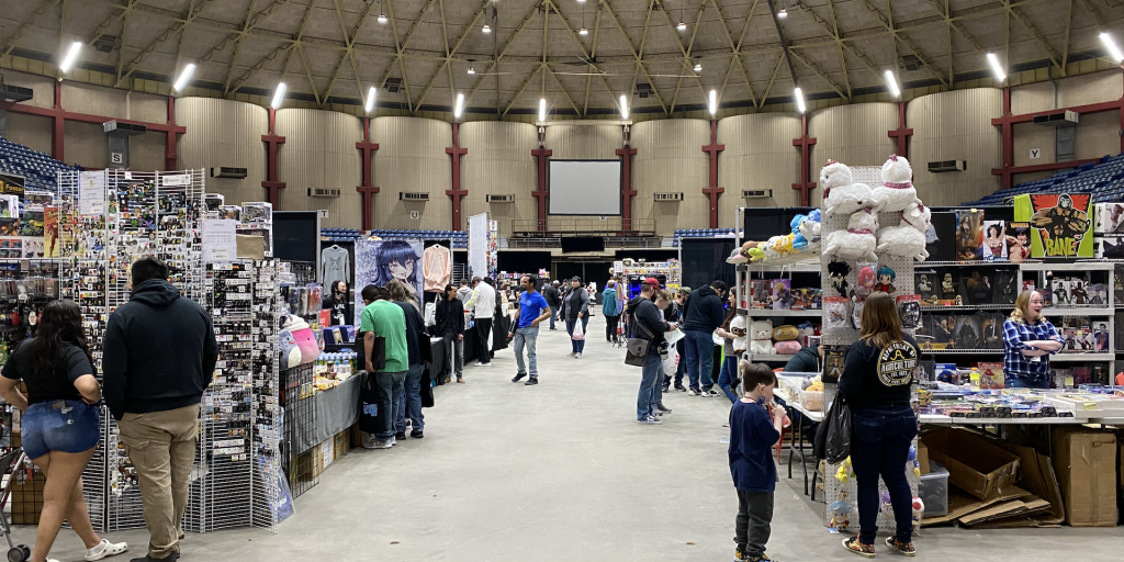 WATCH: San Angelo Comic Con is in Full Swing - Vimarsana News