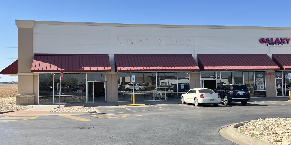 Report Shows Buckle May Be Leaving the Sunset Mall - Vimarsana News