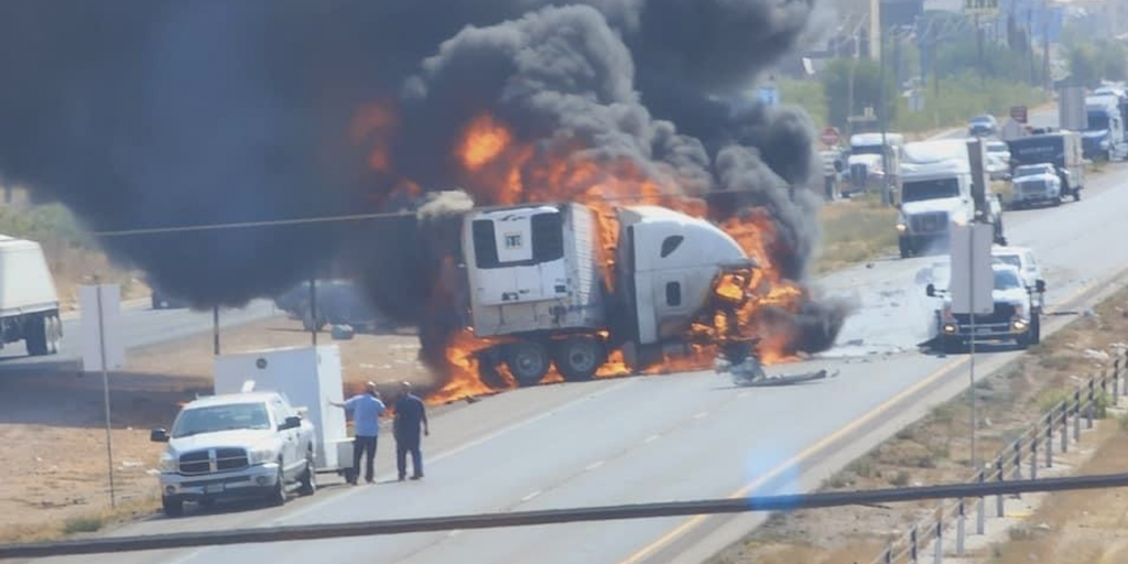 Fiery Semi Truck Crash Shuts Down I-20 - Vimarsana News