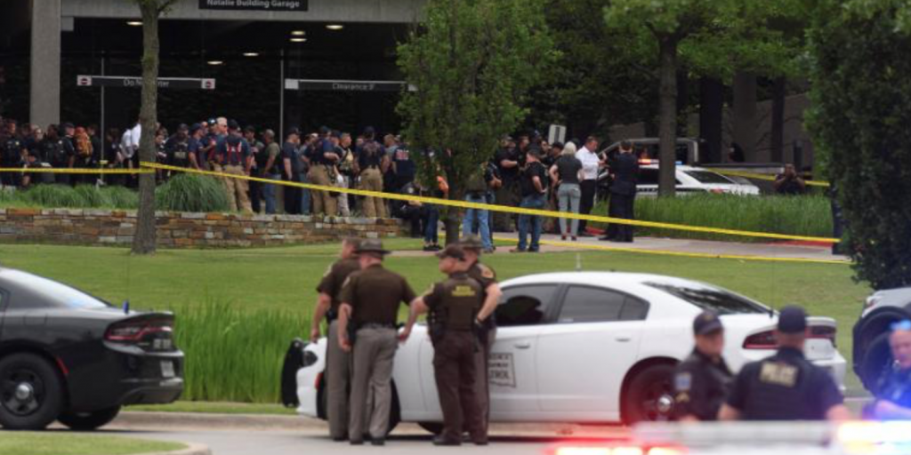 4 Dead in Targeted Tulsa Medical Center Shooting - Vimarsana News