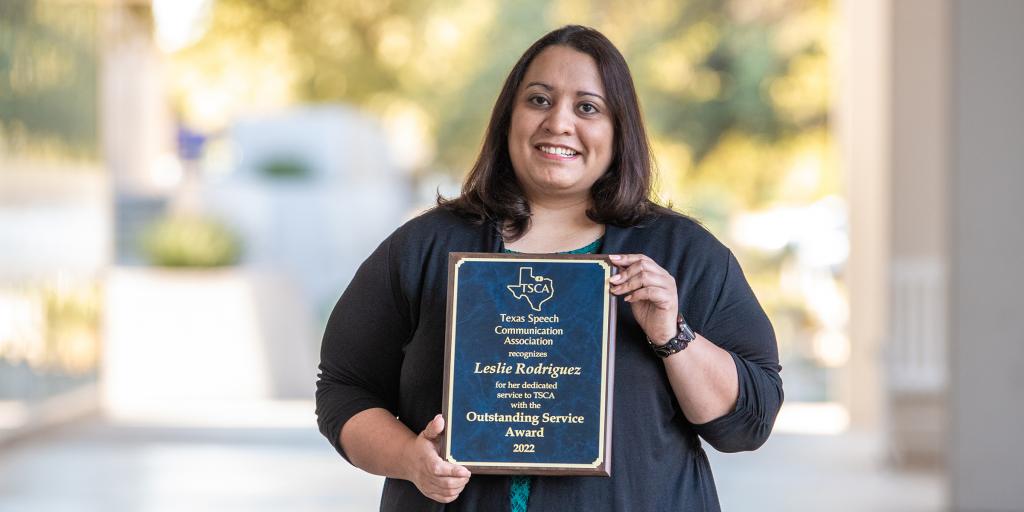 Angelo State University Communications Department Chair Receives Outstanding Service Award - Vimarsana News