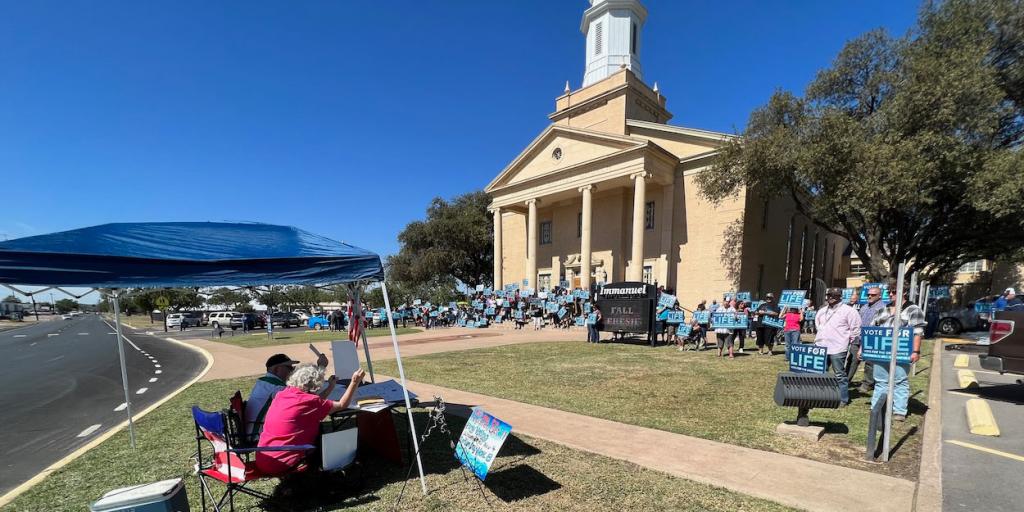 2 Tepid Democrats Face Huge Pro-Life Army at Church Protest - Vimarsana News