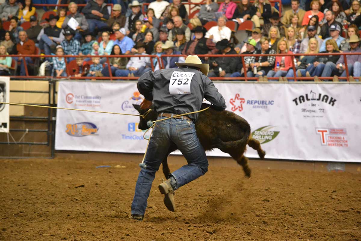 PICS The 2016 San Angelo Rodeo Opens With a Surprise